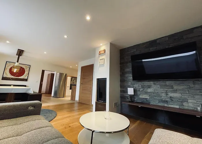 Mona Apartment